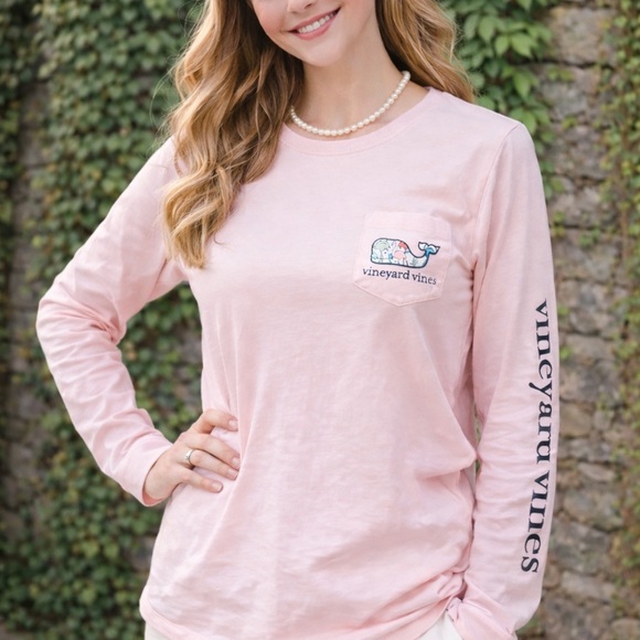 Vineyard Vines Tops - VINEYARD VINES Pink Long Sleeve Graphic Tee, M